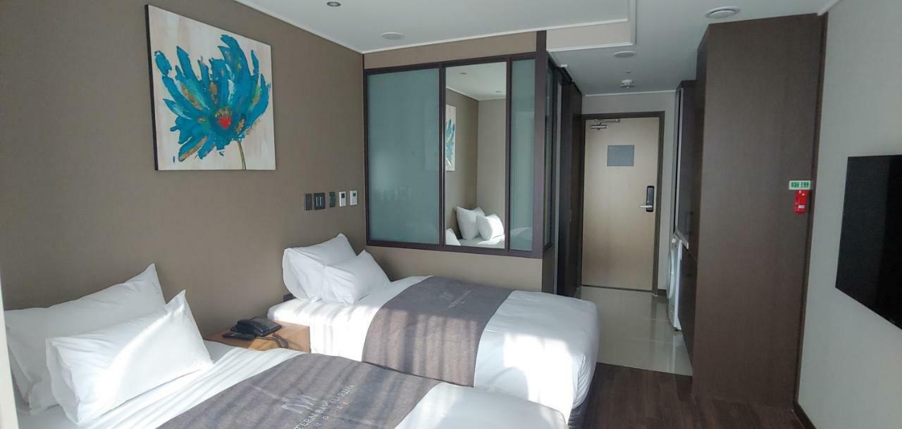 Western Bay Marina Hotel 平泽市 外观 照片